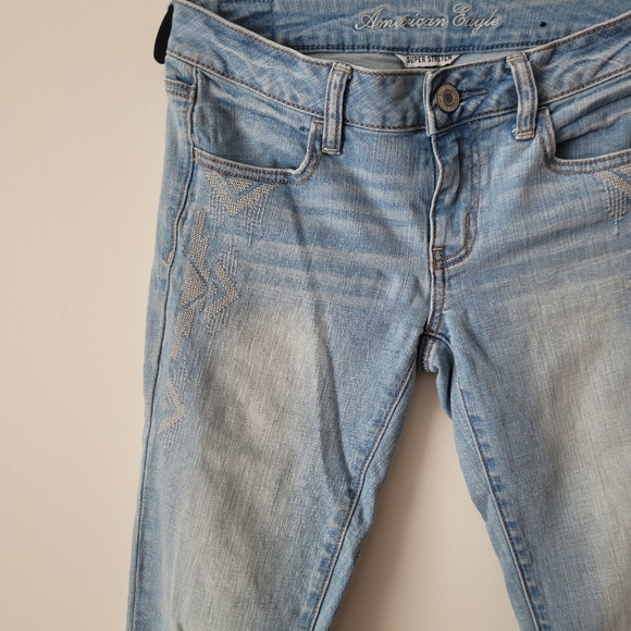 American Eagle Super Stretch Low Rise Jegging Size 4 - Picture 6 of 11